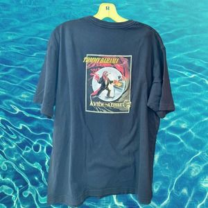 Men’s Tommy Bahama A View To A Grill T-shirt Size Large